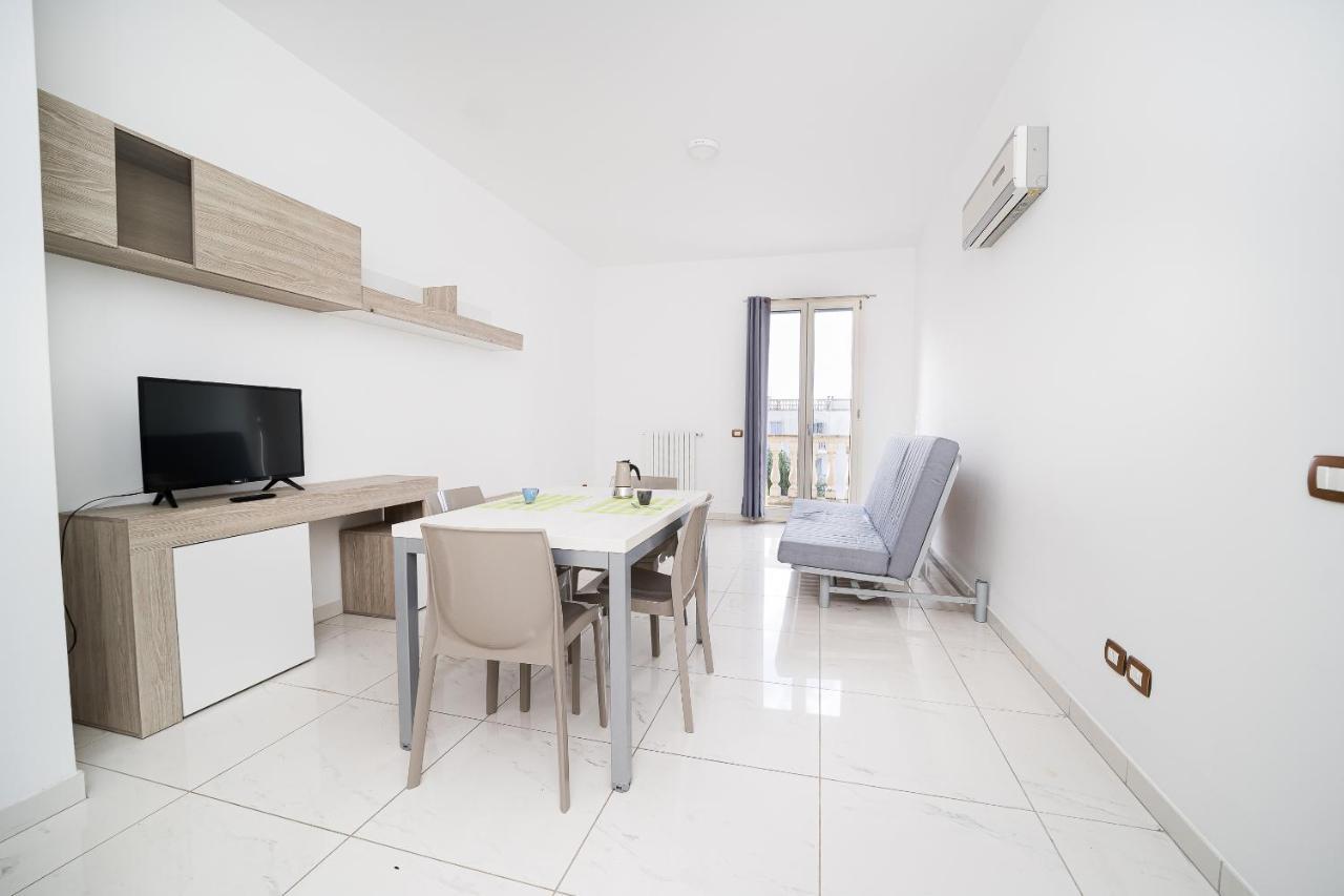 Corso Italia Exclusive - Center - Parking - Click Salento Apartment