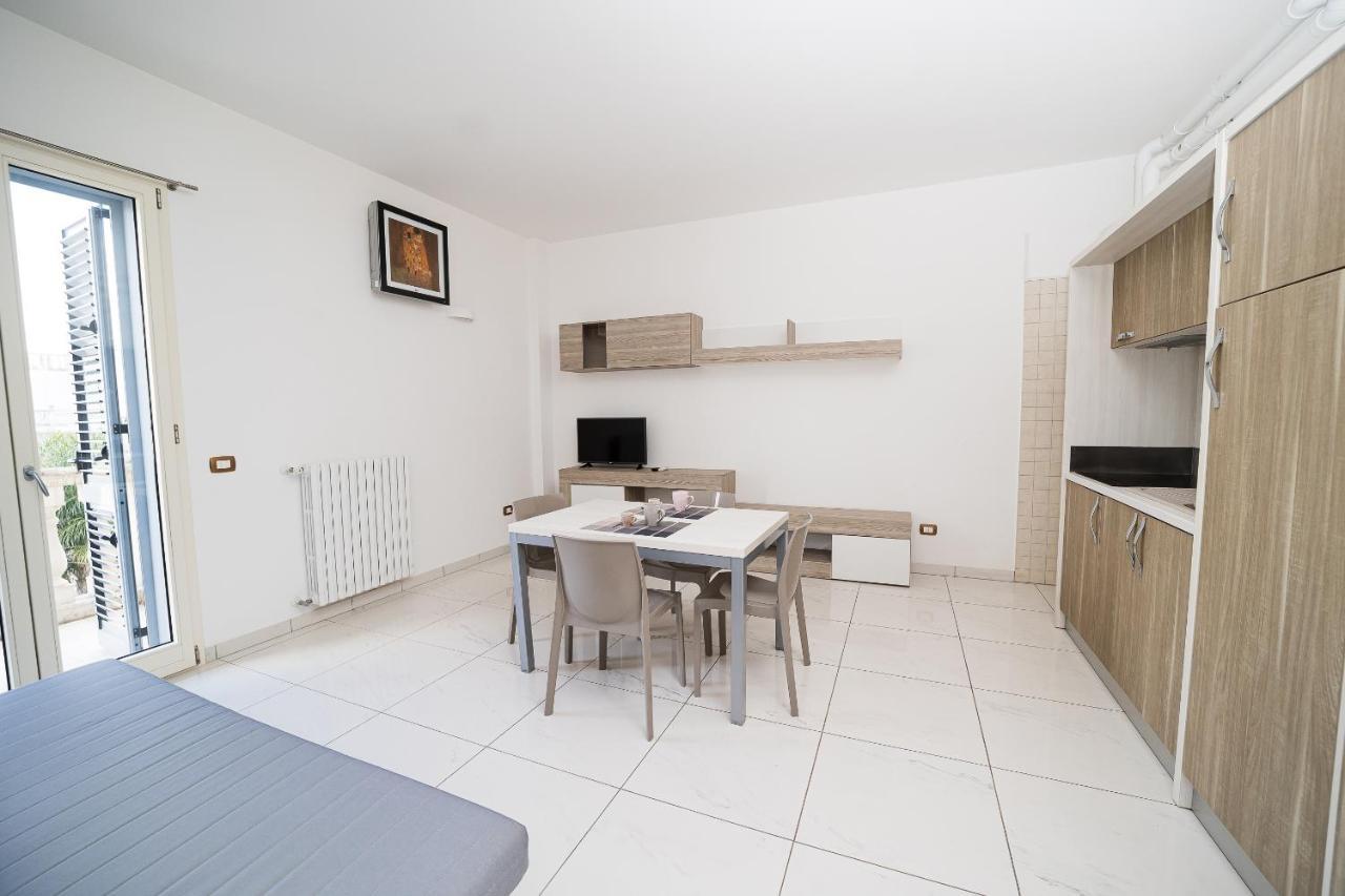 Apartment Corso Italia Exclusive - Center - Parking - Click Salento *
